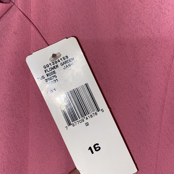 Summer dress - Picture 4 of 6